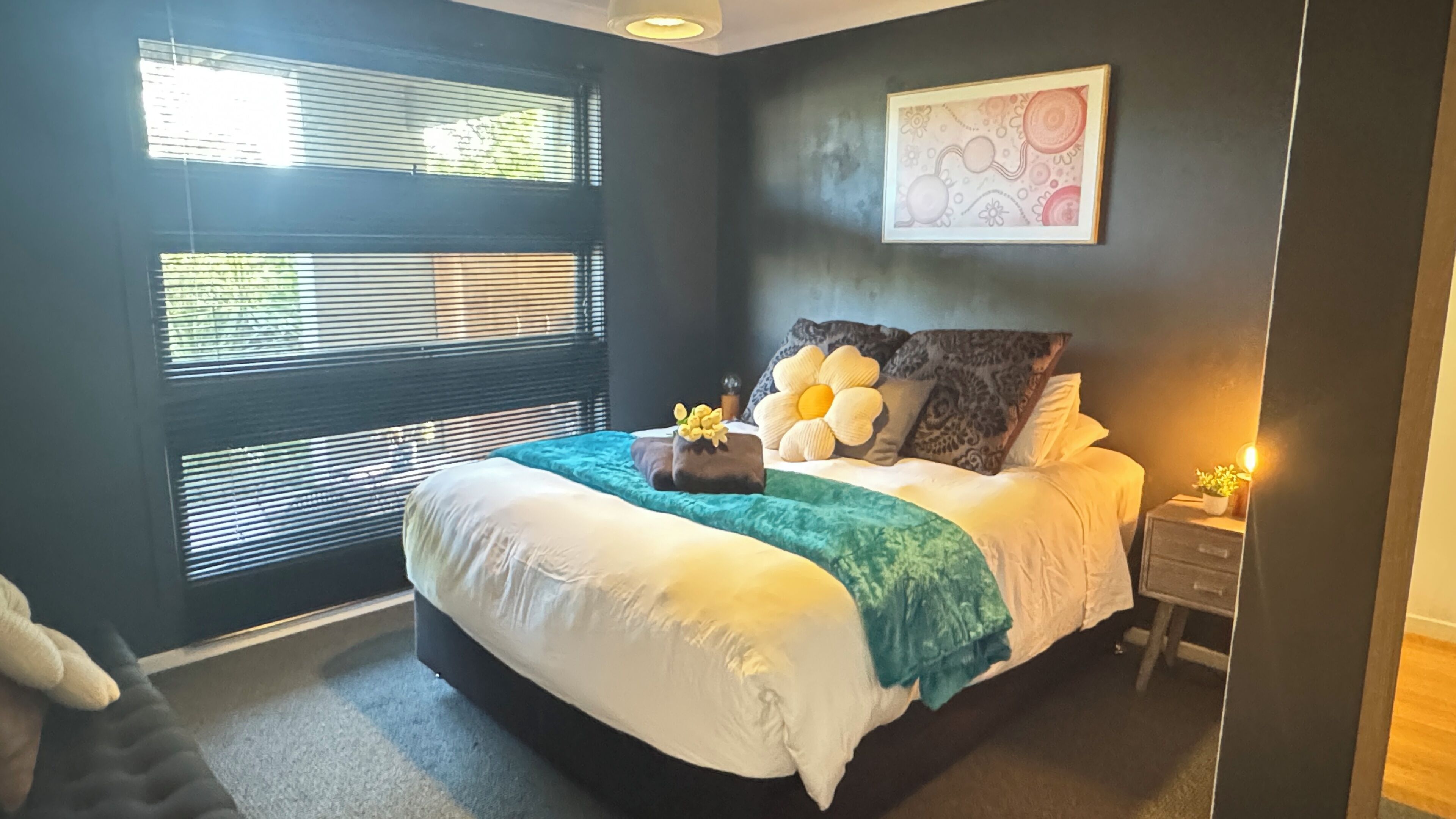 Deluxe House, 3 Bedrooms, Pets allowed, Lake View
