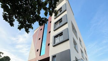 Bahagian luar