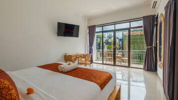 Deluxe Villa, 1 Bedroom, Non Smoking, Pool View | Balcony view