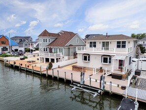 Exterior - ORTLEY BEACH LAGOON FRONT PARADISE FOR THE ENTIRE FAMILY! TWO HOMES ON ONE LOT! (Seaside Heights)