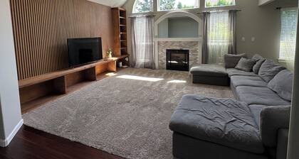Charming Troutdale Haven Near Waterfalls & Hiking.