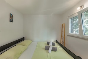 Strykejern/-brett, wi-fi (inkludert) og sengetøy