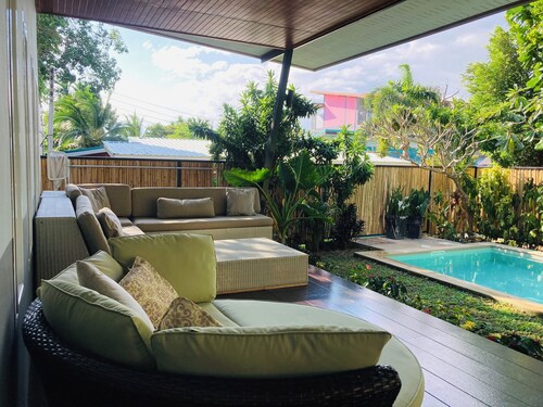 Private  Tropical Family Pool Villa Near the Beach