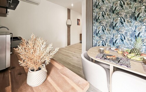 Cozy apartment in Cierzac with WiFi