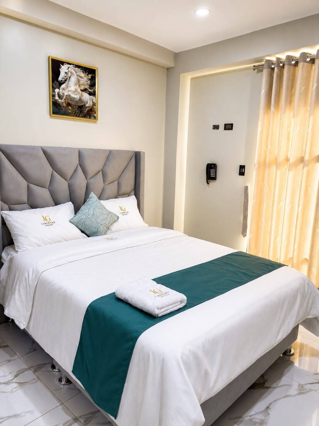 Standard Room, 1 Queen Bed, Private Bathroom | Free WiFi