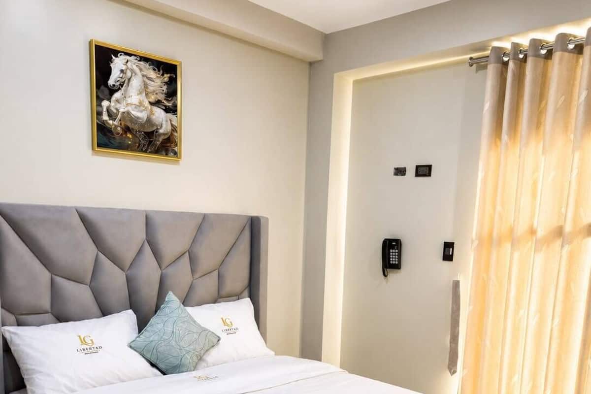 Wifi gratis y ropa de cama 