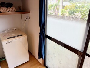 Interior - Izanai-KIKAI: A Fully Private, Entire House Rental in Kagoshima Prefecture (大島郡喜界町大字花良治)