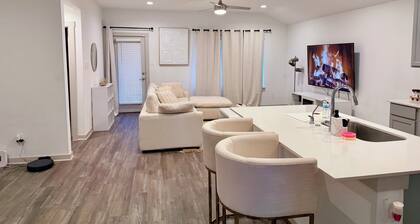 Tranquil 1-bedroom Room