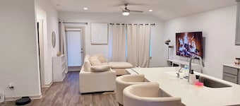 Tranquil 1-bedroom Room