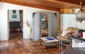 TV, fireplace - 1 bedroom nice home in Carry le Rouet (Carry le Rouet)