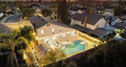 Garage, Pool, King Bed, Gated Yard in Rancho Penasquitos