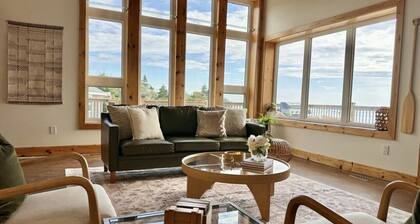 Secluded Waterfront Retreat | Sauna + Bunkhouse | Eastern Shore