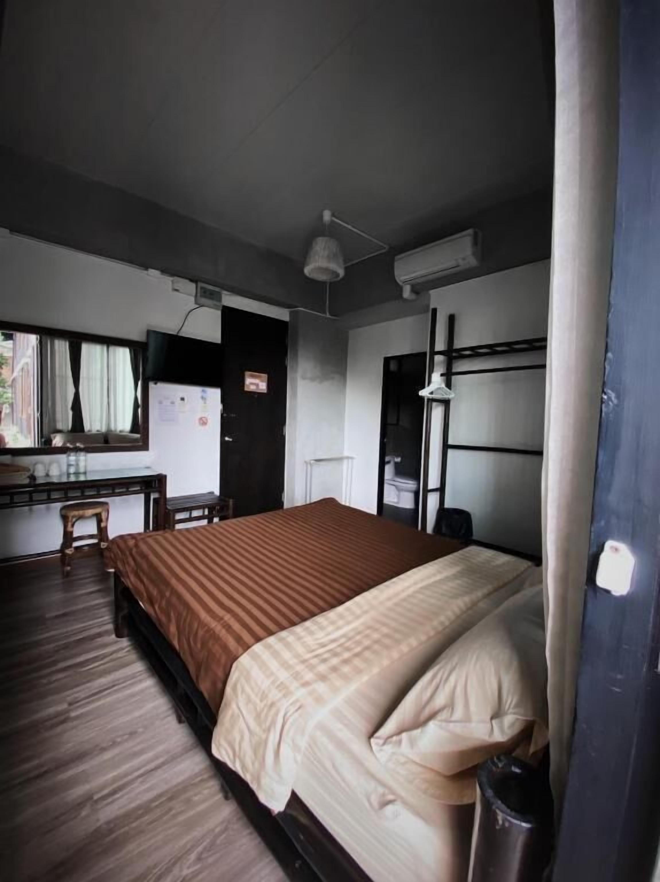 Junior Double Room, Balcony, Pool View