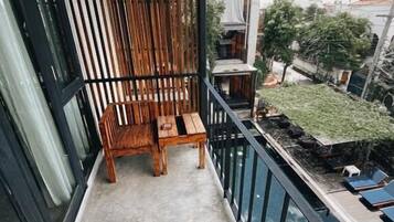 Superior Twin Room, Balcony, Pool View | Property grounds