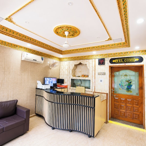 Interior - Hotel OCEANO Puri (Puri)