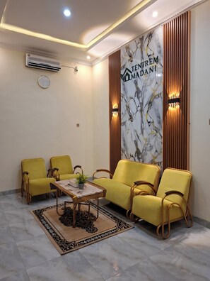 Deluxe Room, Balcony | Interior - Tentrem Madani  (Yogyakarta)