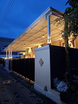 Property grounds - Tentrem Madani  (Yogyakarta)