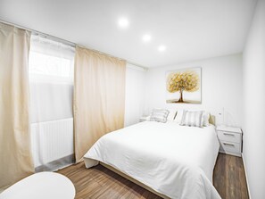 3 Schlafzimmer, Bügeleisen/Bügelbrett, WLAN, Bettwäsche