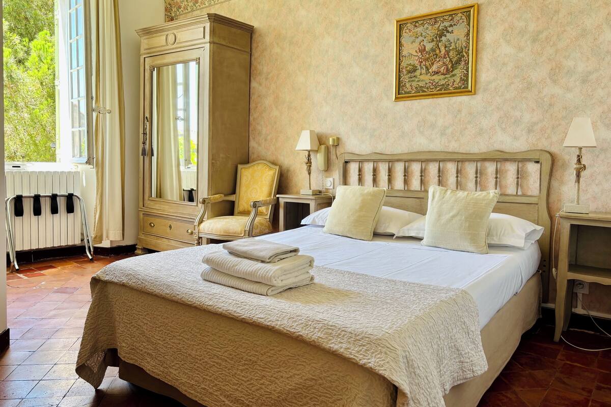 Double Room, City View