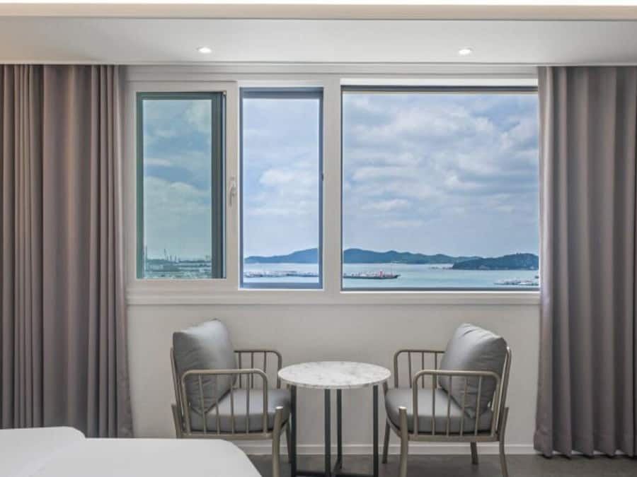 Premier Suite, Sea View | Interior