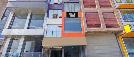 House | Exterior