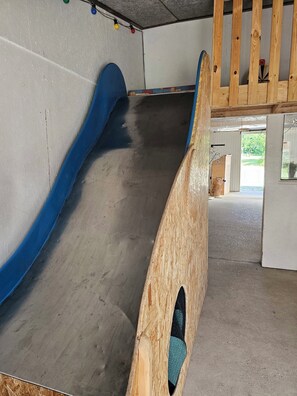 Children’s area - Family Home with Beautiful Views of Lake Vilsted (Løgstør)