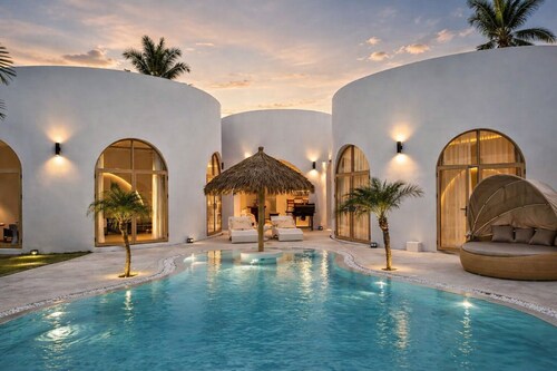 White Curve Villa