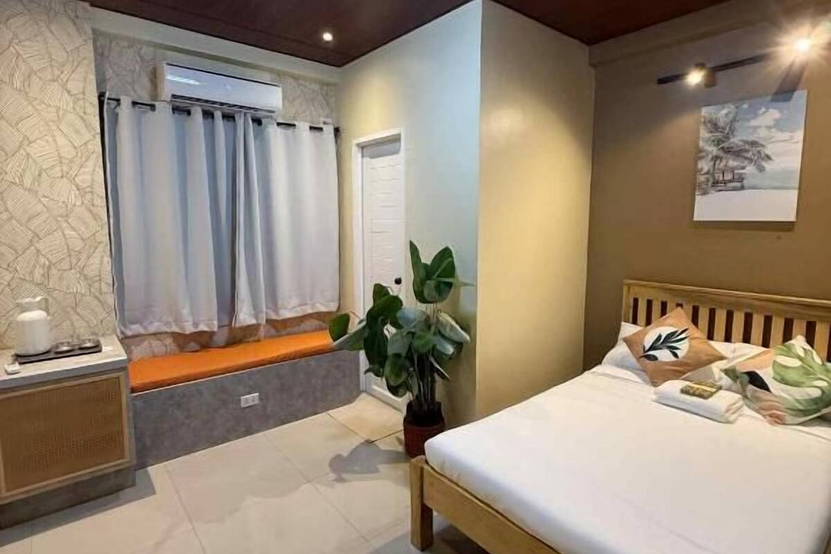 Classic Double Room, Private Bathroom