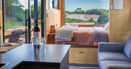 Nine77 - Tiny Home Retreat