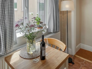 Open plan living space | The Cartshed - Aldmoor Farm Holidays, Malton - The Cartshed - UK50426 (Malton)