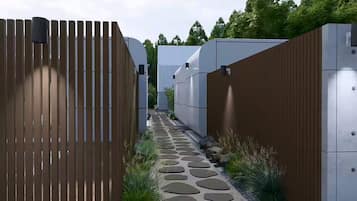 Basic Double Room, Mountain View | Property grounds