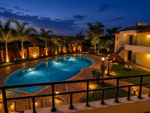 Piscina a l'aire lliure 