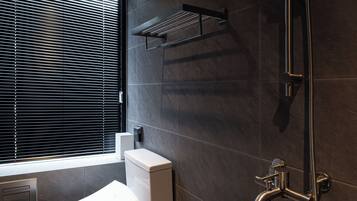 Standard Twin Room, City View | Bathroom | Shower, free toiletries, hair dryer, bathrobes