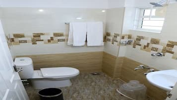 Dutxa, tovalloles, sabó i xampú
