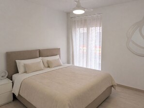 3 Schlafzimmer, Bügeleisen/Bügelbrett, WLAN, Bettwäsche