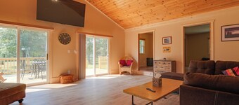 Lake Access & Private Dock: Brand New Minong Home