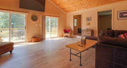 Lake Access & Private Dock: Brand New Minong Home