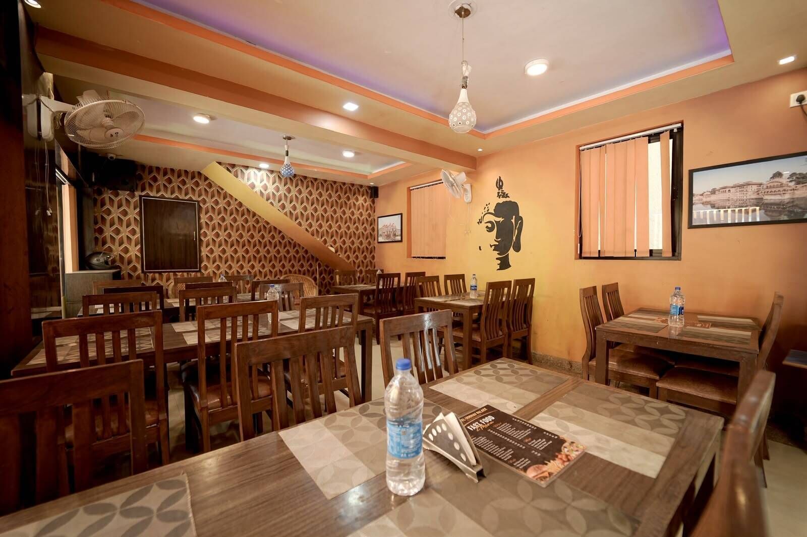 Superior Room | Dining