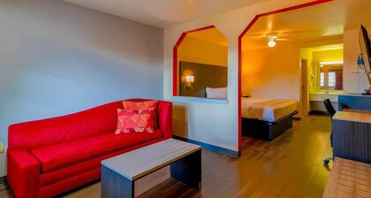 King Bed Nsmk | Yoakum West