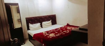 Maa Vindhyavasini Guest House