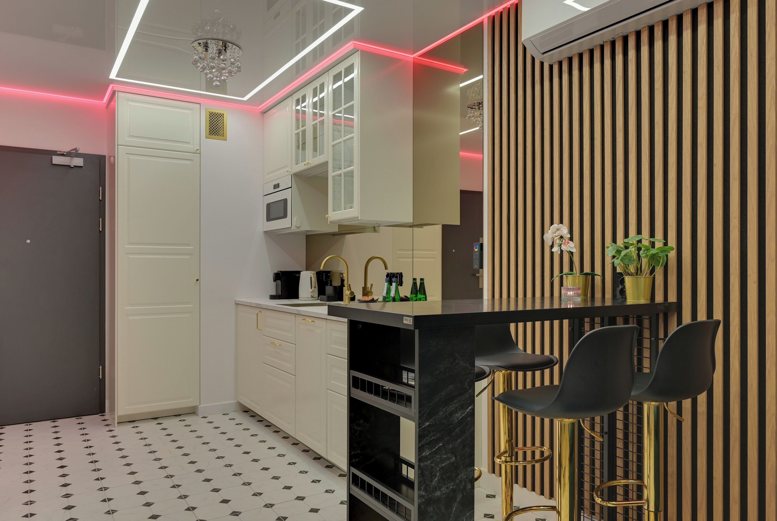 Comfort Studio, Balcony | Private kitchen