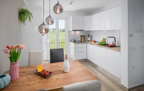 Dining - Beautiful apartment in Porec with WiFi (Porec)