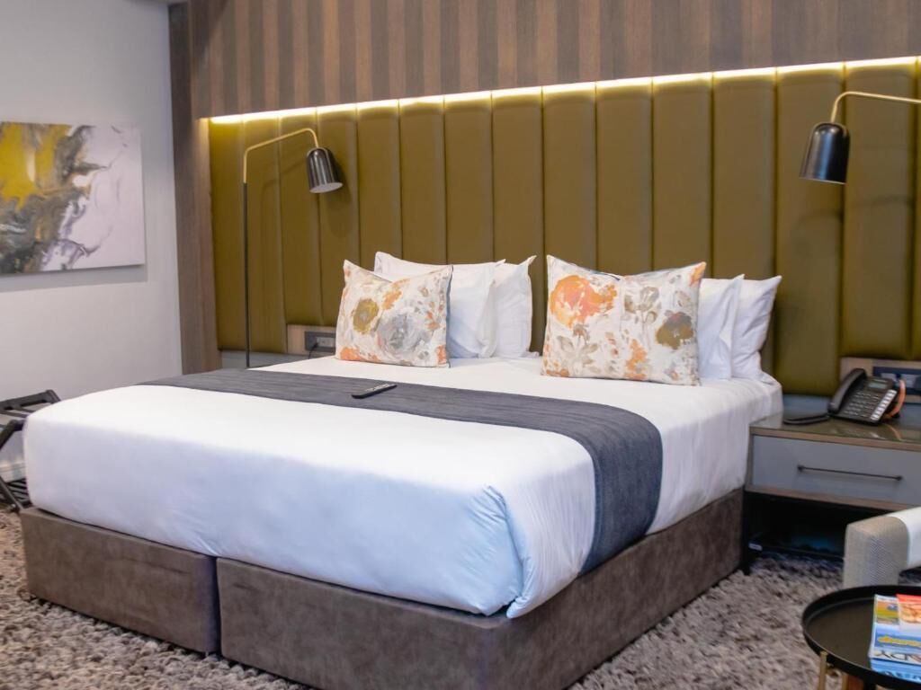 Presidential Suite, Pool View | In-room safe, iron/ironing board, wheelchair access