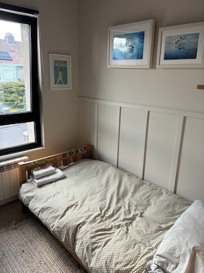 3 bedrooms, iron/ironing board, WiFi, bed sheets - Enjoyable 3-bedroom house in charming local community for your getaway in Cork (Cork)
