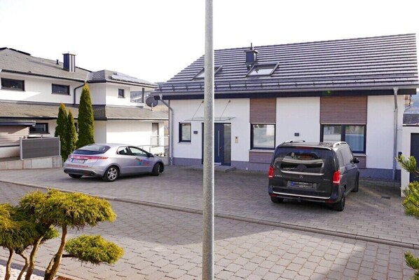Exterior - "Mountain View" with garden in the center (Willingen)
