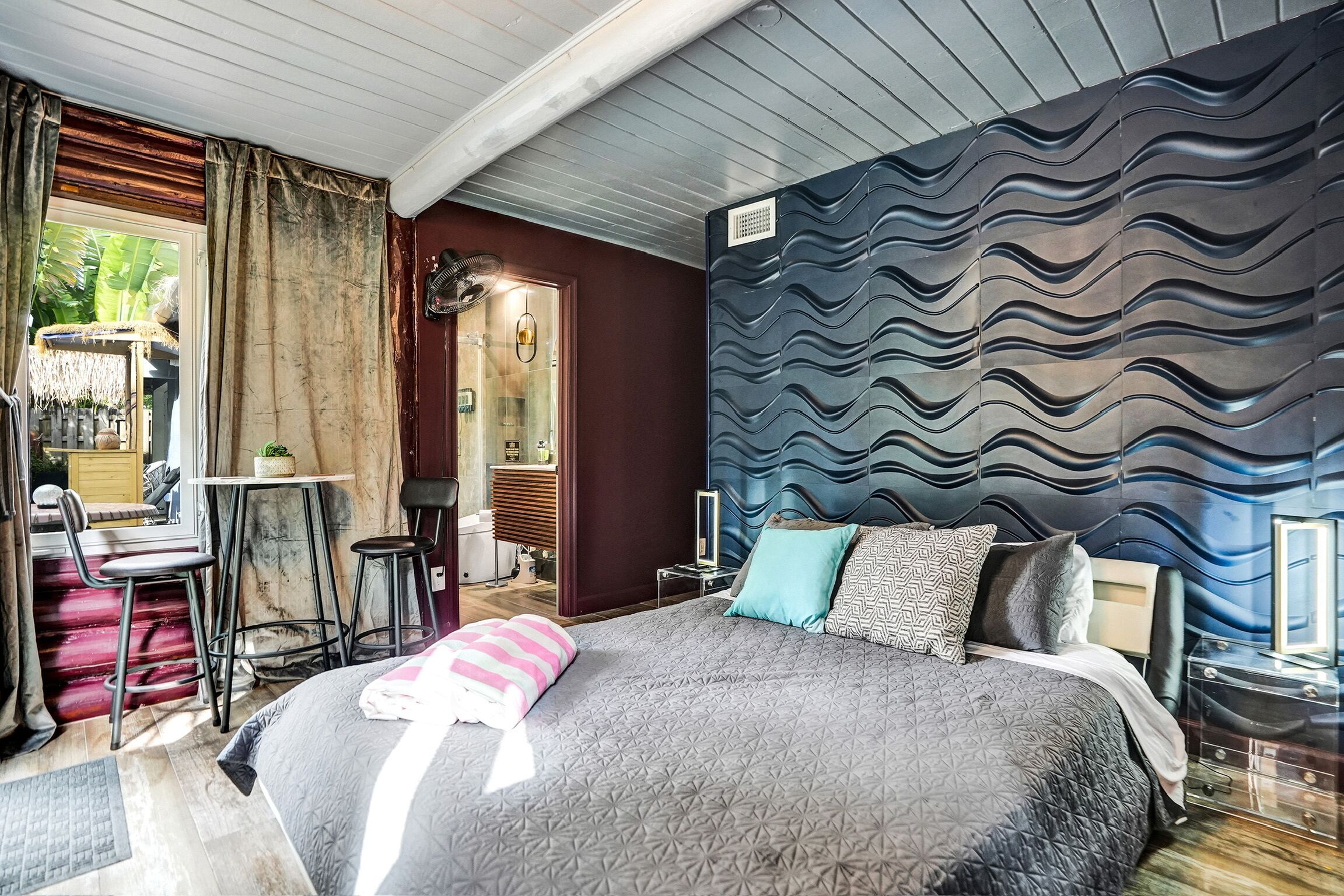 1 bedroom, WiFi, bed sheets
