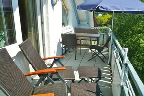 Outdoor dining - at the spa park - Type A (Willingen\/Upland)