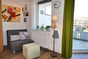 Living area - "Penthouse view" in the center (Willingen Upland)