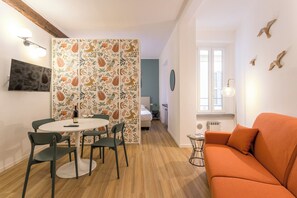 Living area - Co99- Large studio Lanzone (Milano)