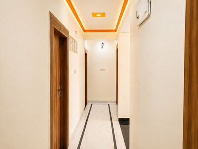 Hotel Guru Kripa